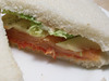 sandwich de salmón con huevas de lumpo